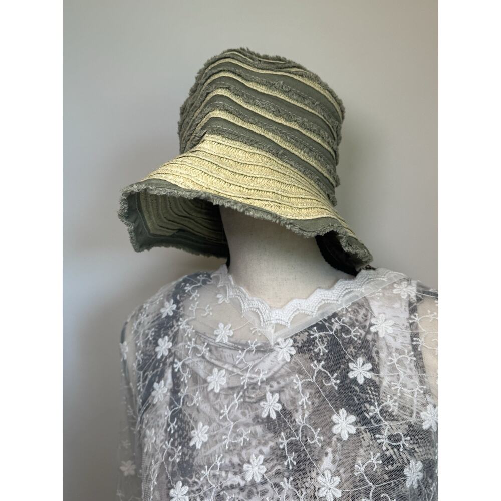 Y2K 2007 Banana Republic‎ Bucket Hat Fabric Patchwork Green Fringe Festival S/M
